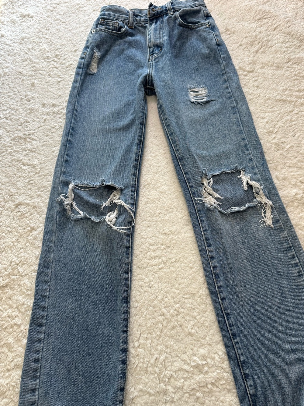 PrettyLittleThing Medium Blue Distressed Straight Leg Jeans